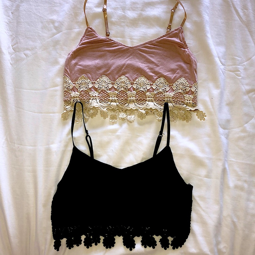 2 CROP TOP SIZE LARGE
